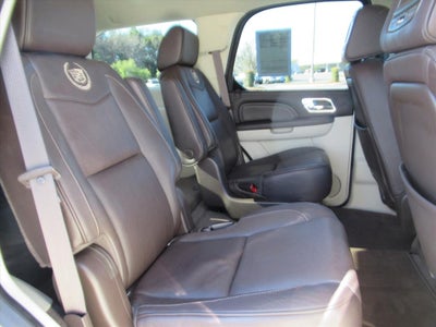 2013 Cadillac Escalade Platinum Edition