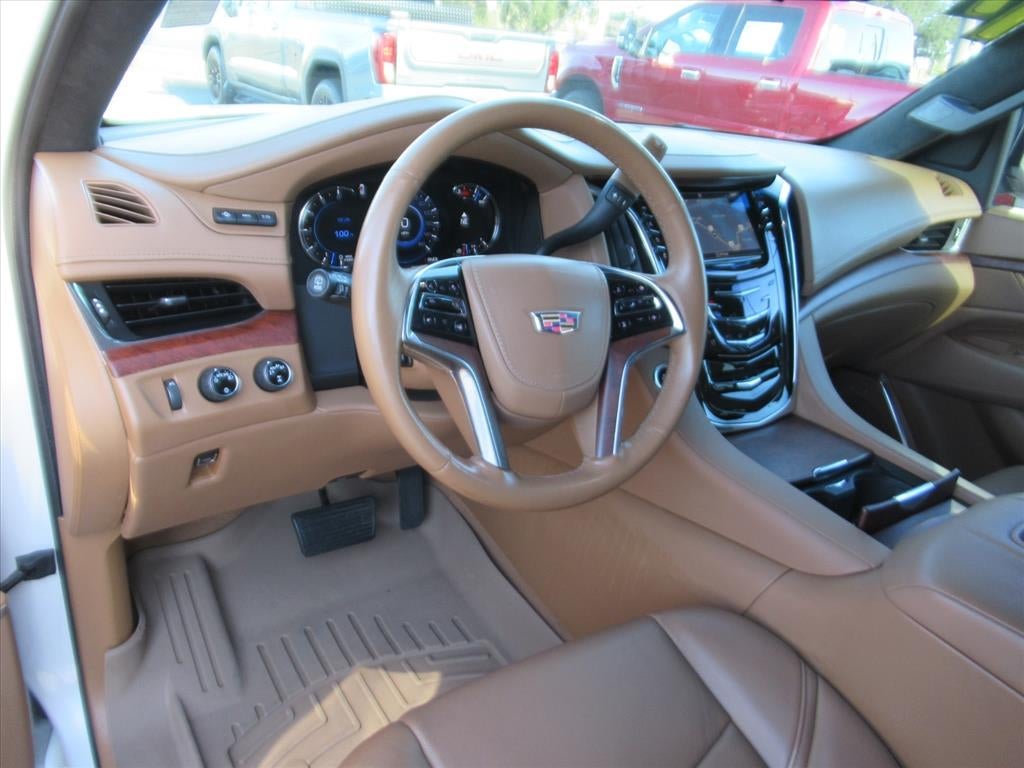 2017 Cadillac Escalade Platinum