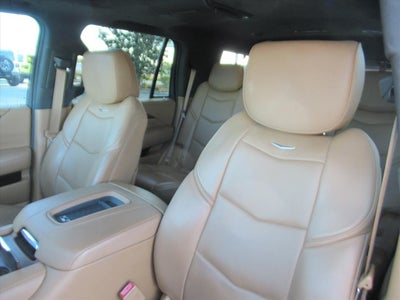 2017 Cadillac Escalade Platinum