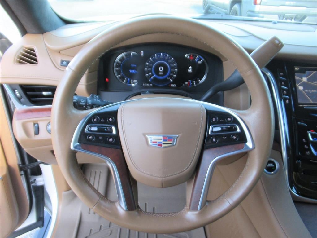 2017 Cadillac Escalade Platinum