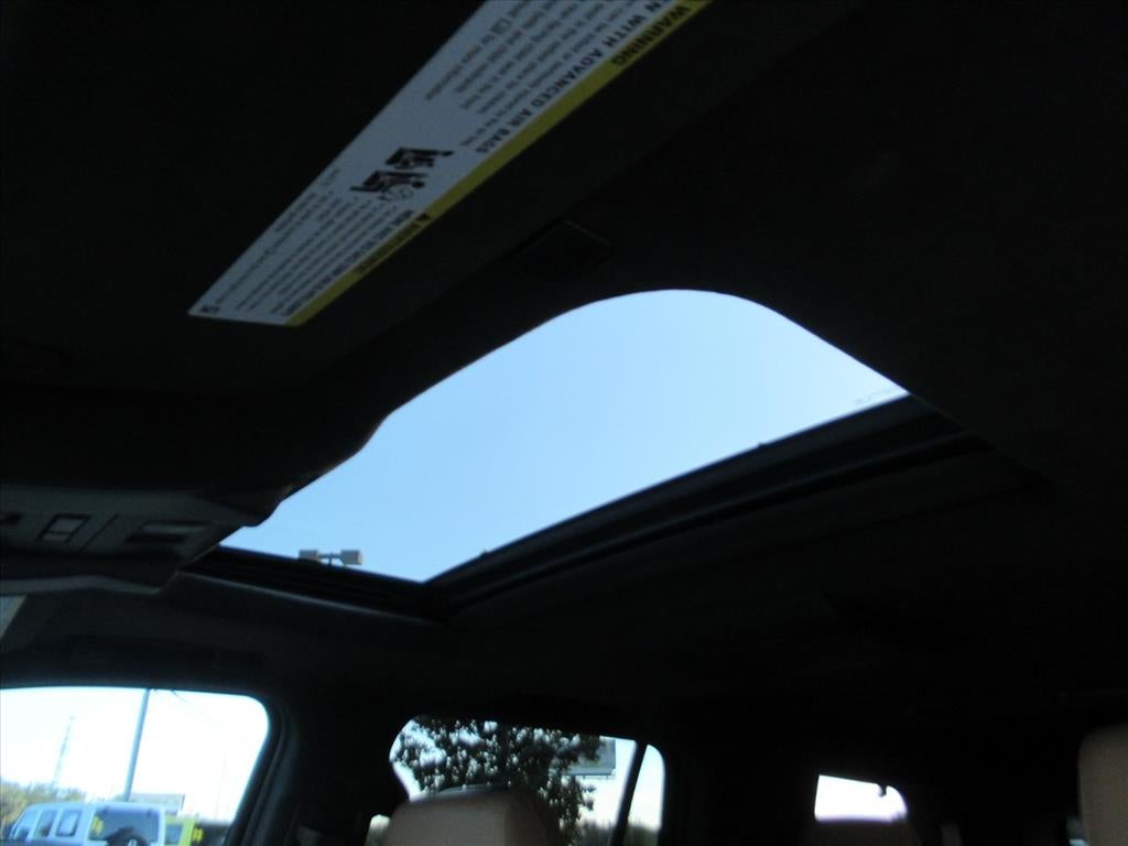 2017 Cadillac Escalade Platinum