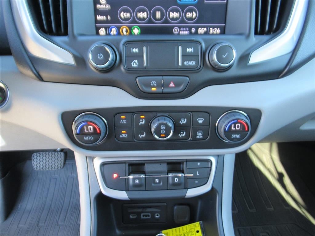 2023 GMC Terrain SLT