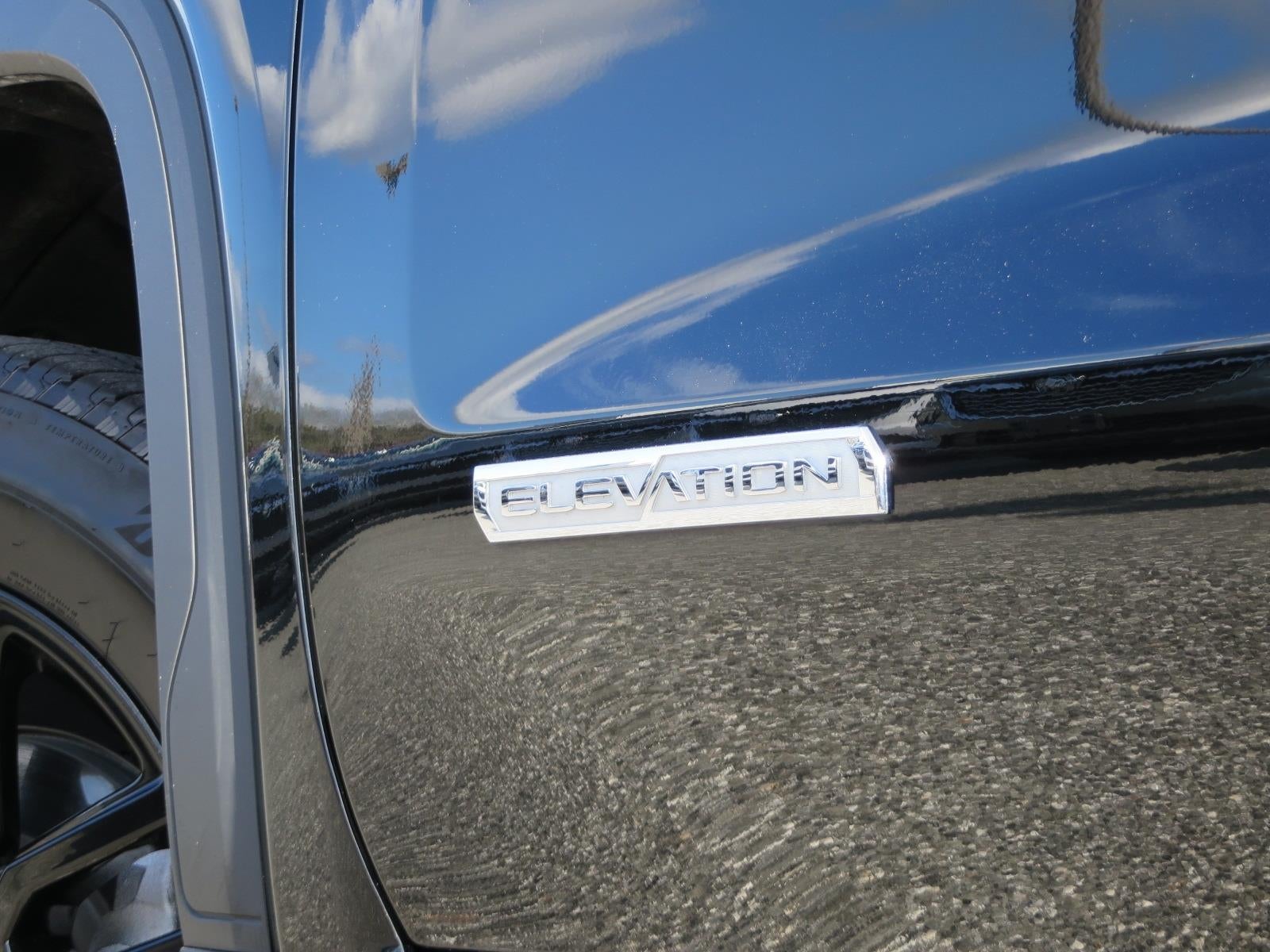 2025 GMC Sierra 1500 Elevation