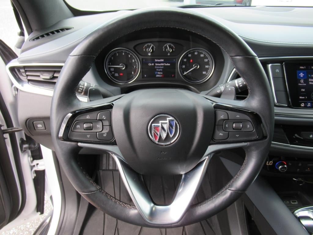 2022 Buick Enclave Essence