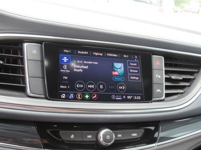 2022 Buick Enclave Essence