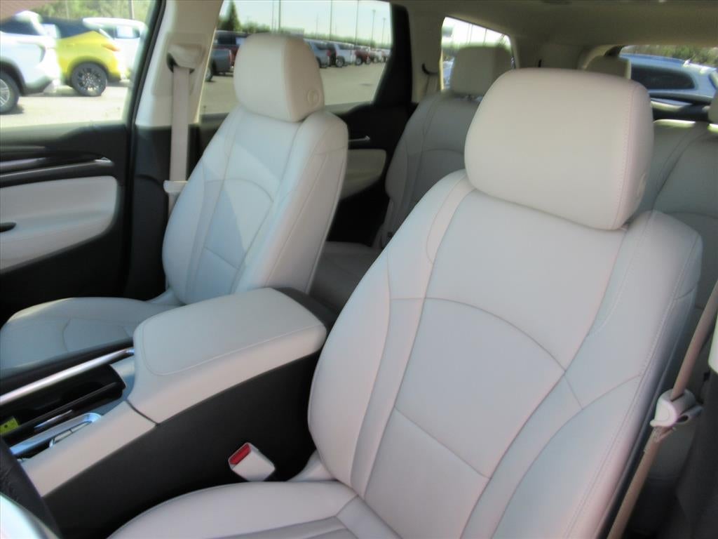 2023 Buick Enclave Premium