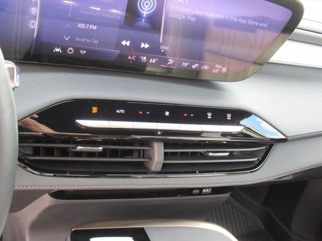 2025 Buick Enclave Avenir