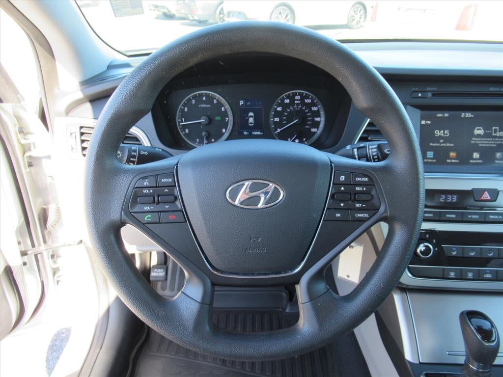 2016 Hyundai SONATA SE