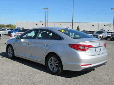 2016 Hyundai SONATA SE