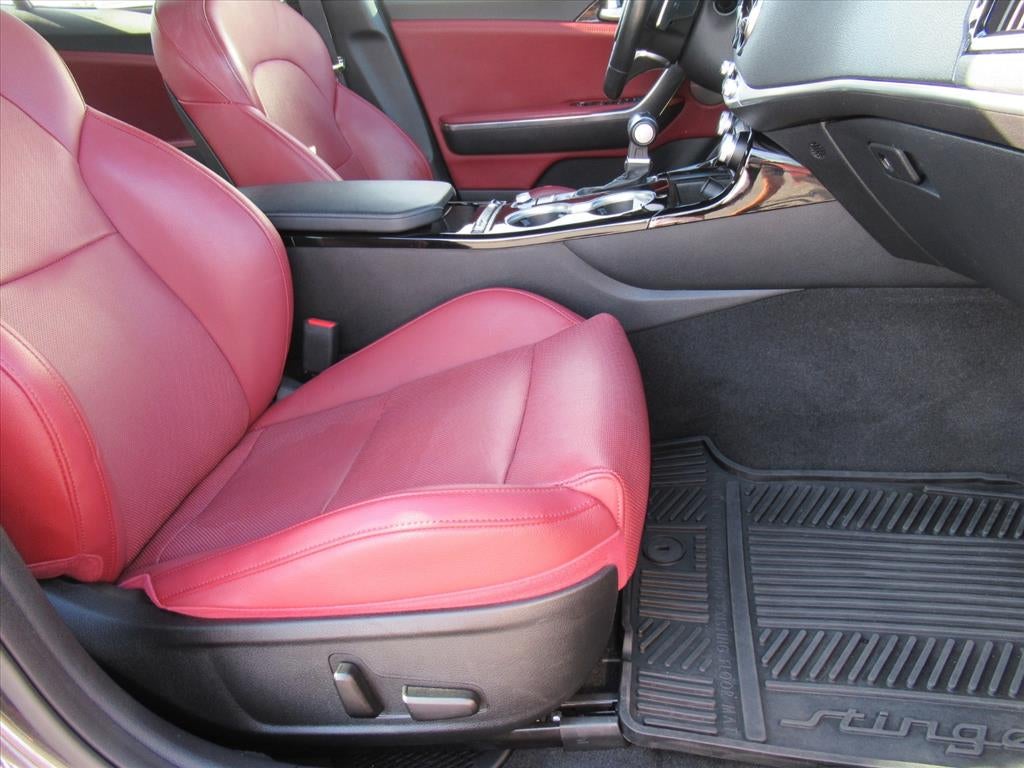 2023 Kia Stinger GT-Line