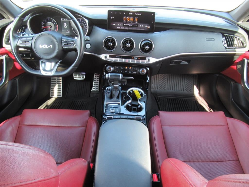 2023 Kia Stinger GT-Line