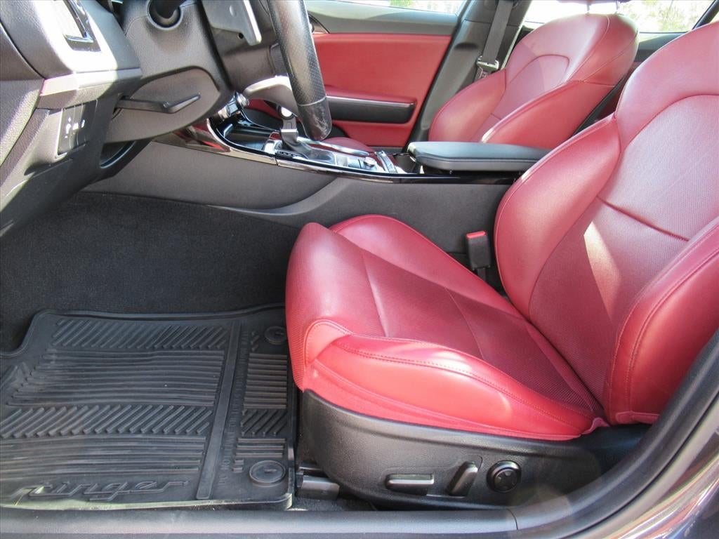 2023 Kia Stinger GT-Line