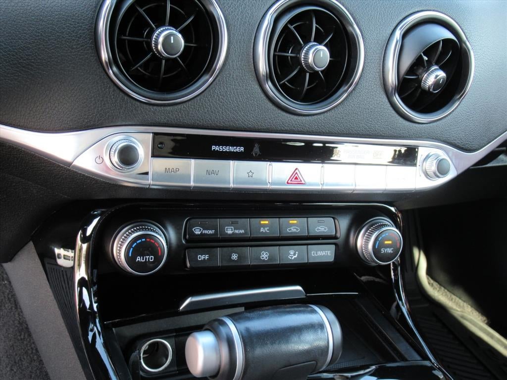 2023 Kia Stinger GT-Line