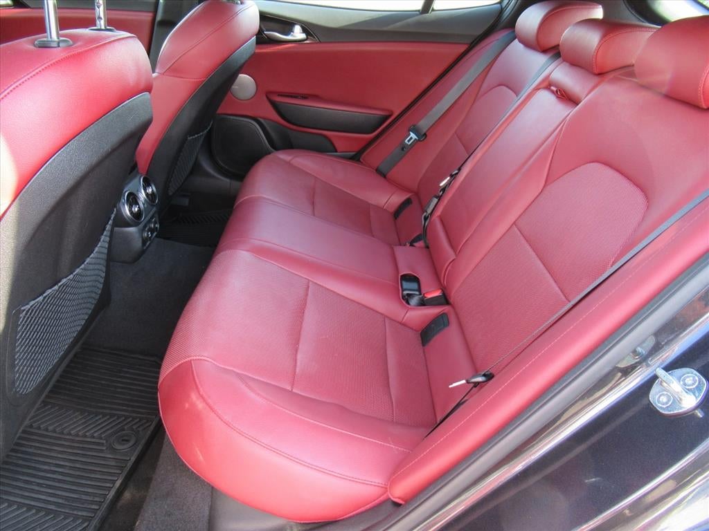 2023 Kia Stinger GT-Line